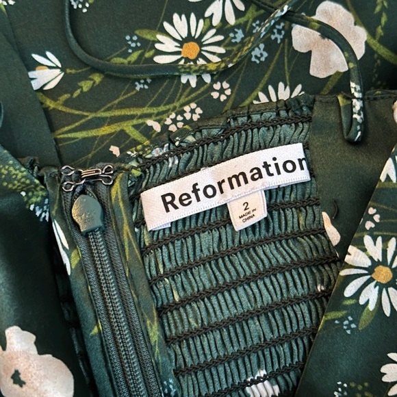 NEW Reformation Frankie Silk  Dress in Buena Green Floral | size 2 - Picture 12 of 14